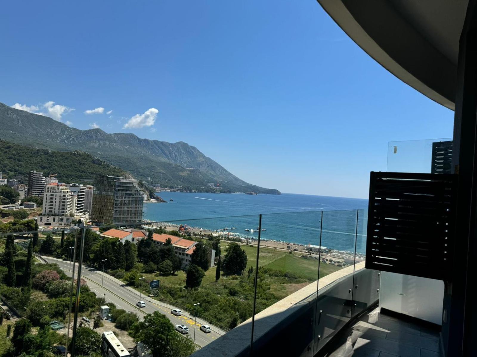 Luxury Seaview In Becici Appartement